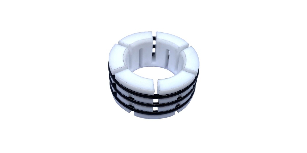 Rack bar bush