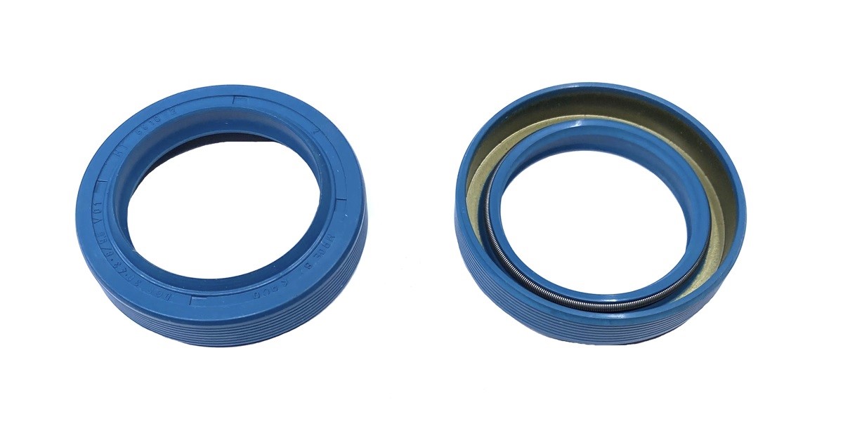 Power steering oil seal