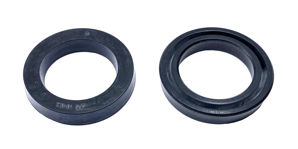Power steering oil seal