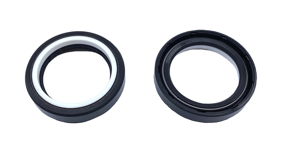 Power steering oil seal