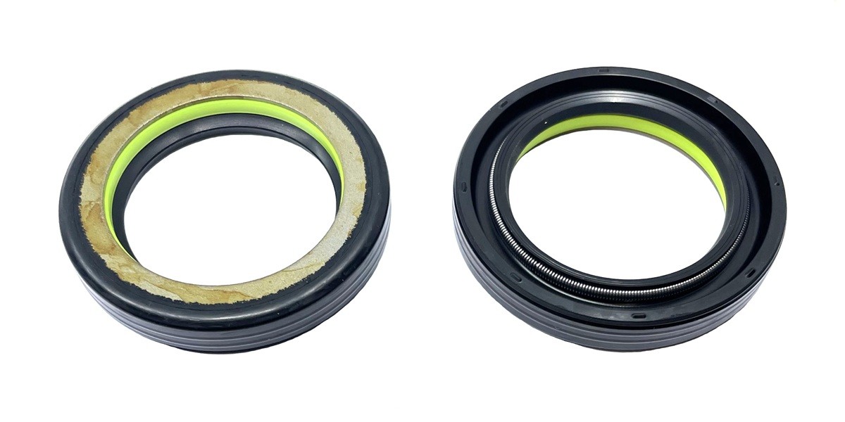 Power steering oil seal