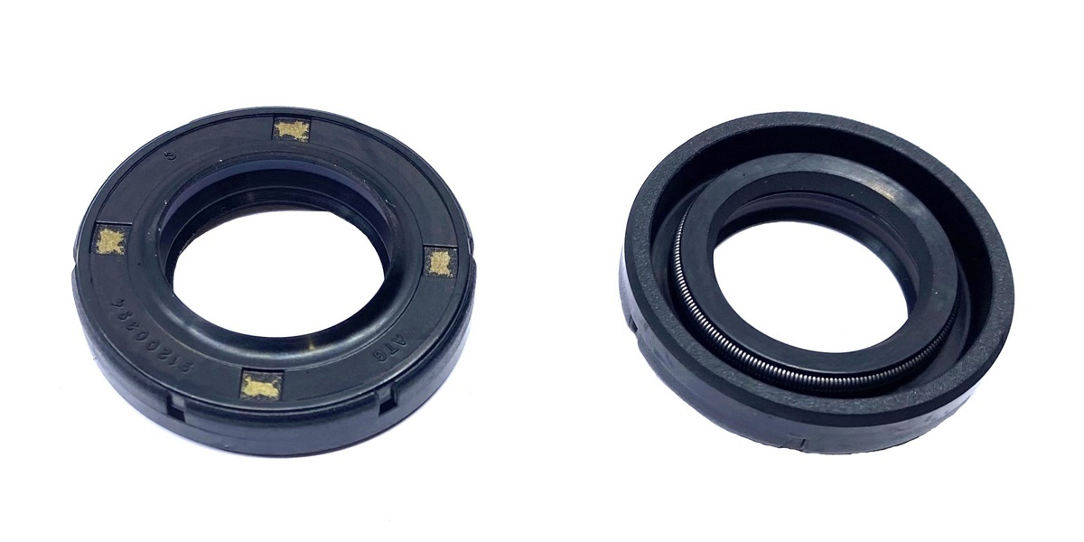 Power steering oil seal