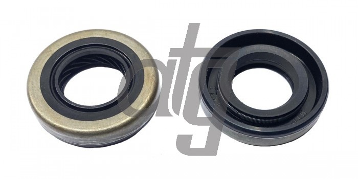 Power steering oil seal