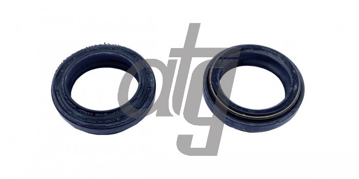 Power steering oil seal