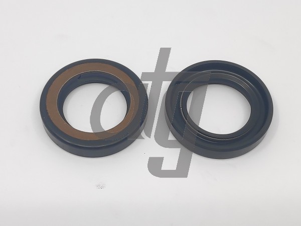 Power steering oil seal