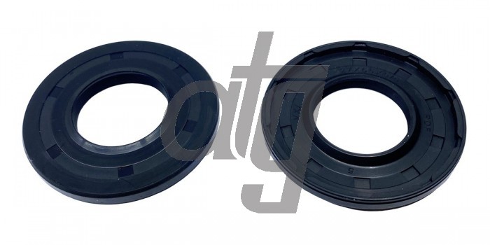 Power steering oil seal