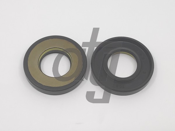 Power steering oil seal