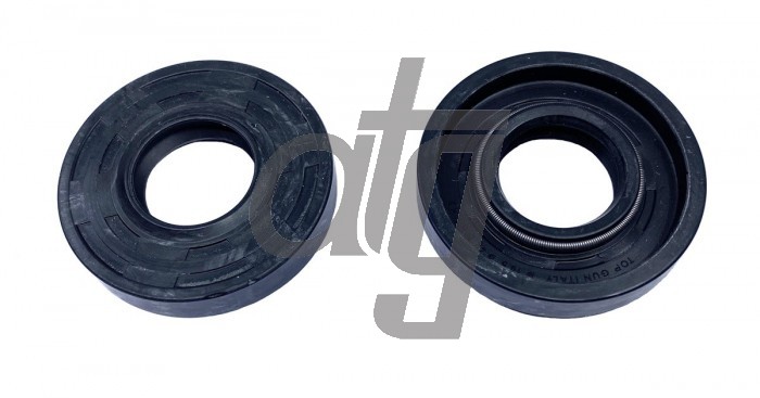 Power steering oil seal