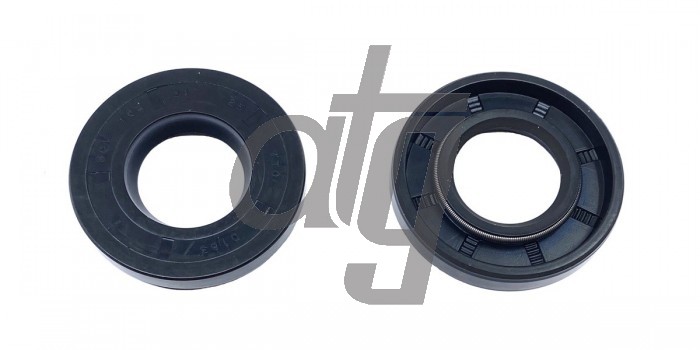 Power steering oil seal