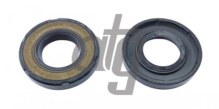 Power steering oil seal