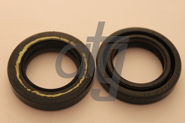 Power steering oil seal<br><br>