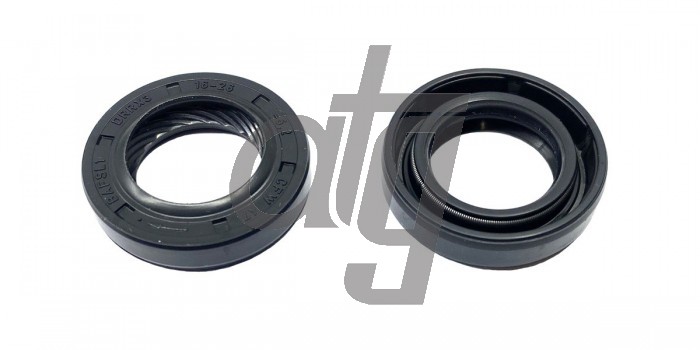 Power steering oil seal