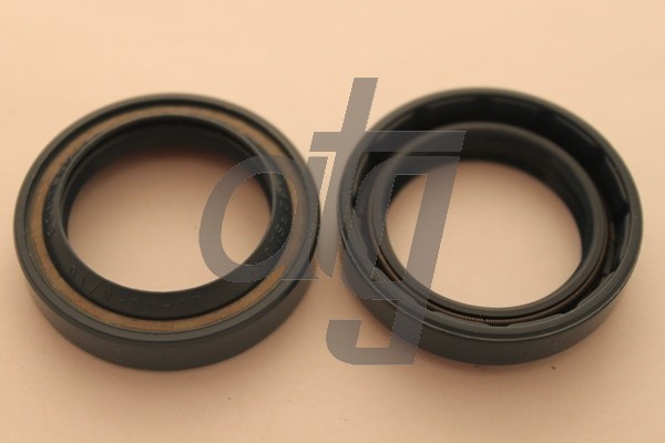 Power steering oil seal<br><br>