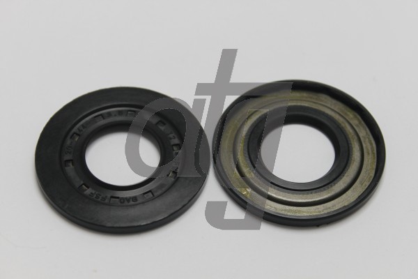 Power steering oil seal