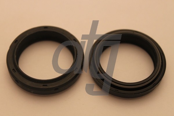 Power steering oil seal