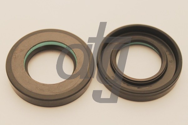 Power steering oil seal