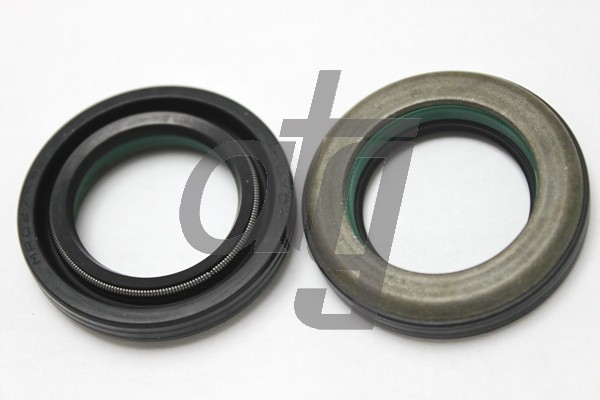 Power steering oil seal