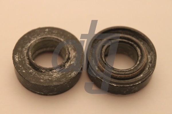 Power steering oil seal<br><br>