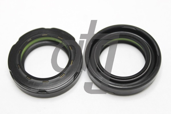 Power steering oil seal