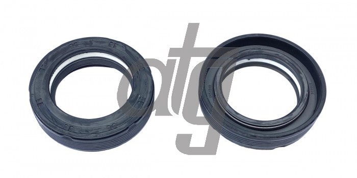 Power steering oil seal