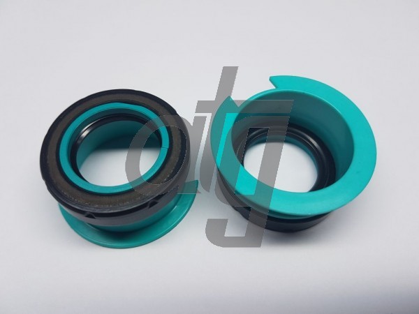 Power steering oil seal<br><br>