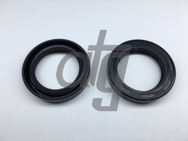 Power steering oil seal<br><br>