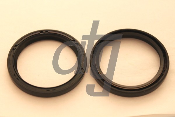 Power steering oil seal