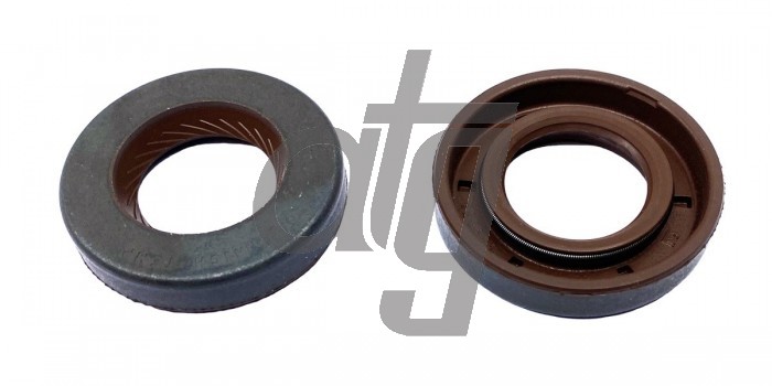 Power steering oil seal