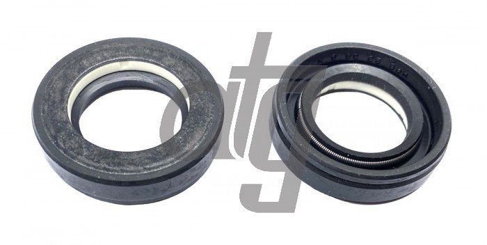 Power steering oil seal