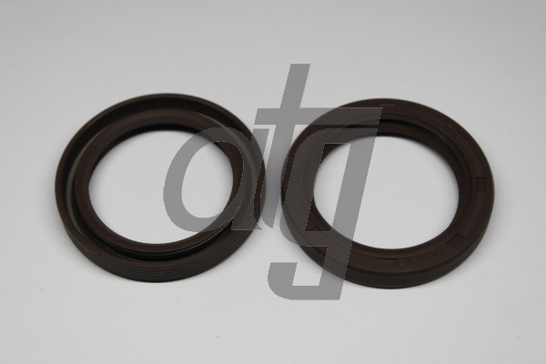 Power steering oil seal