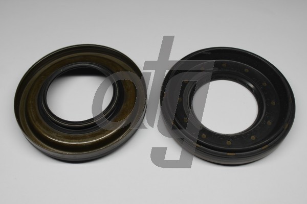 Power steering oil seal