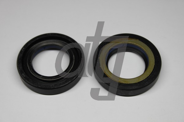 Power steering oil seal