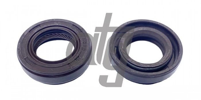 Power steering oil seal