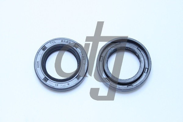 Power steering oil seal