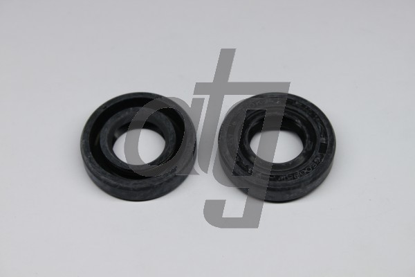 Power steering oil seal