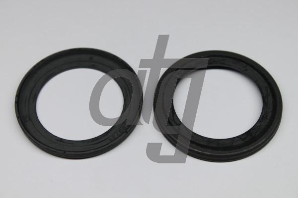 Power steering oil seal