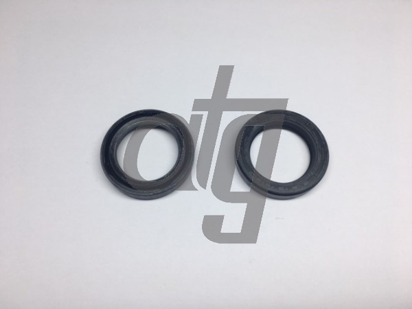 Power steering oil seal