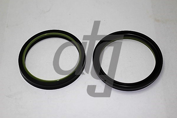 Power steering oil seal