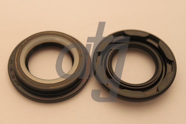 Power steering oil seal