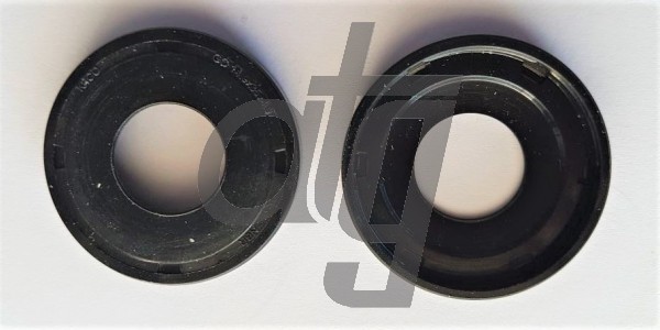 Power steering oil seal