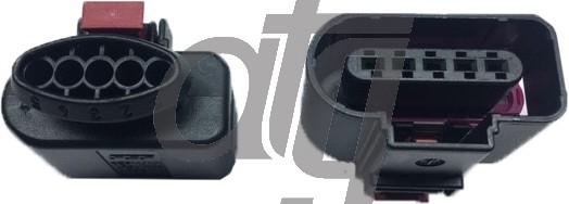 Electric steering rack control unit connector<br><br>OE 8K0973705 <br>  Audi A3 (2003-2012) <br> Seat Altea (2004->)<br> Seat Leon (2005-2012)<br> Seat Toledo (2006-2009)<br> Skoda Octavia (2004-2009)<br> Skoda Yeti (2009-2013)<br> Skoda Superb (2008-2013)<br> VW Golf (2010-2013)<br> VW Caddy III (2004-2010)<br> VW Beetle (2011->)<br> VW Jetta (2005-2010)<br> VW Passat B6 (2005-2013)<br> VW Scirocco III (2008->)<br><br>